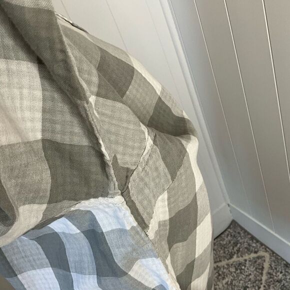 Womens Size XL Button Front Shirt Gray White Check Pattern Long Sleeve Collared - Picture 7 of 13